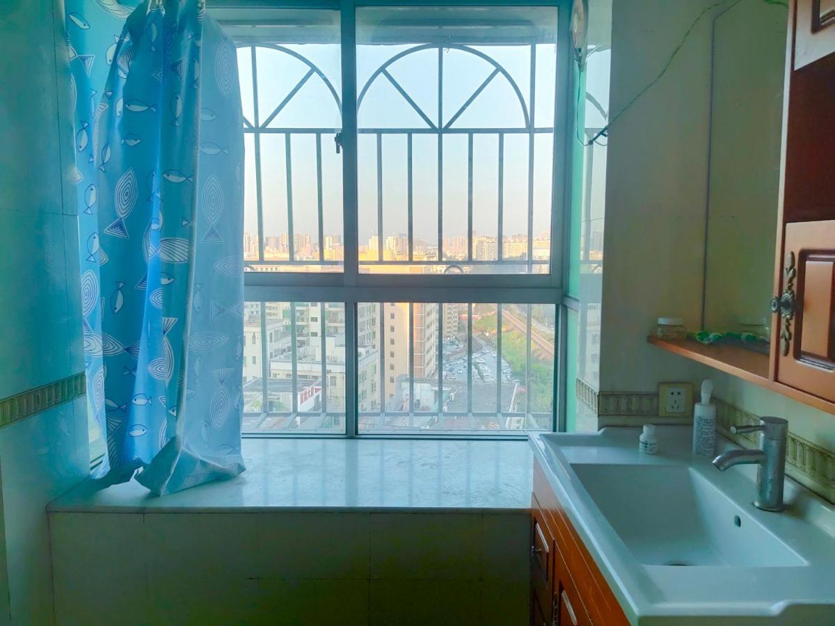都市小憩青旅 شينزين المظهر الخارجي الصورة